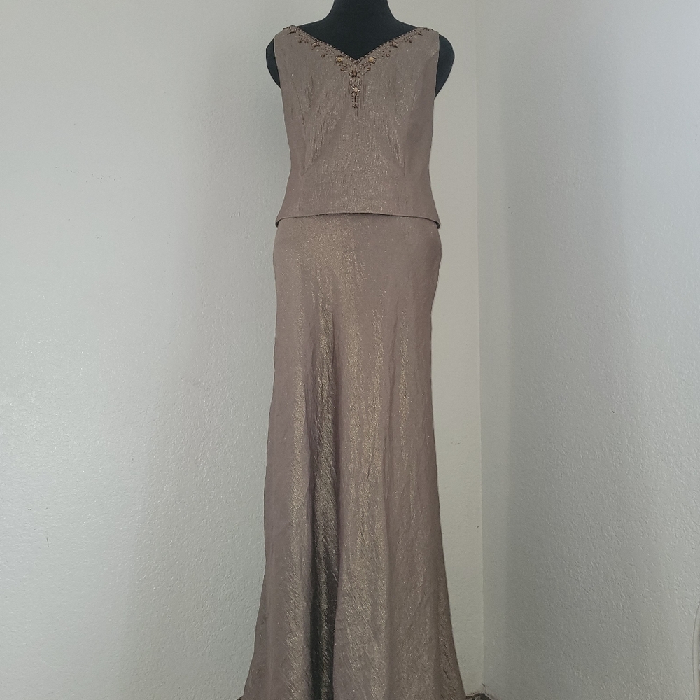 David's Bridal Formal Wedding  Satin Metallic Gold Beaded Dress Size 16